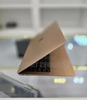 New Laptop Apple MacBook Air 2020 M1 8GB Apple M1 SSD 256GB