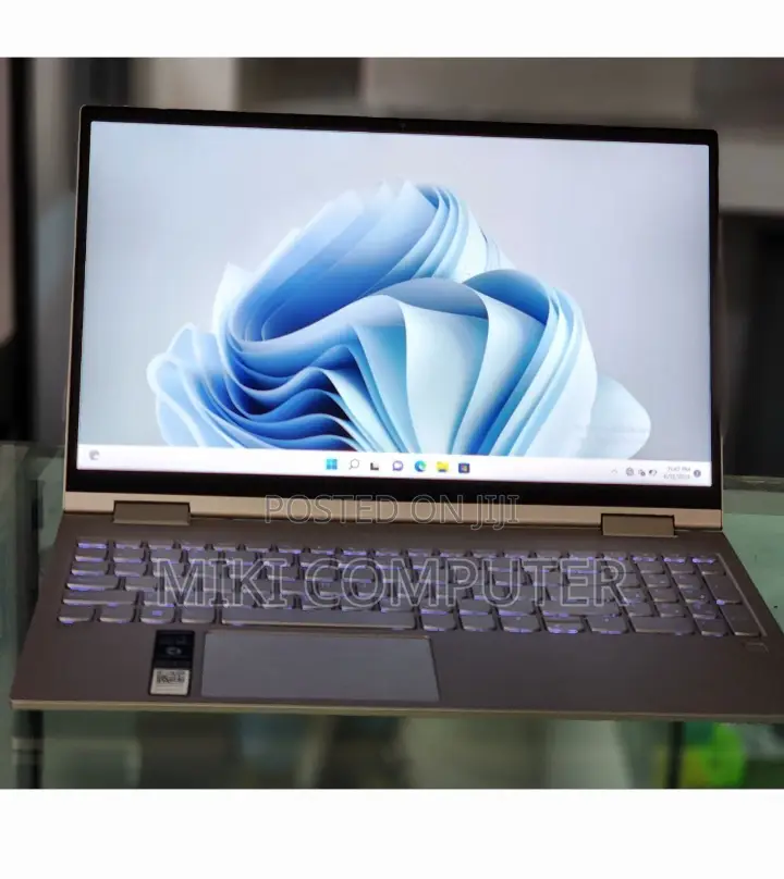 New Laptop Lenovo ThinkPad Yoga 12GB Intel Core I7 SSD 512GB