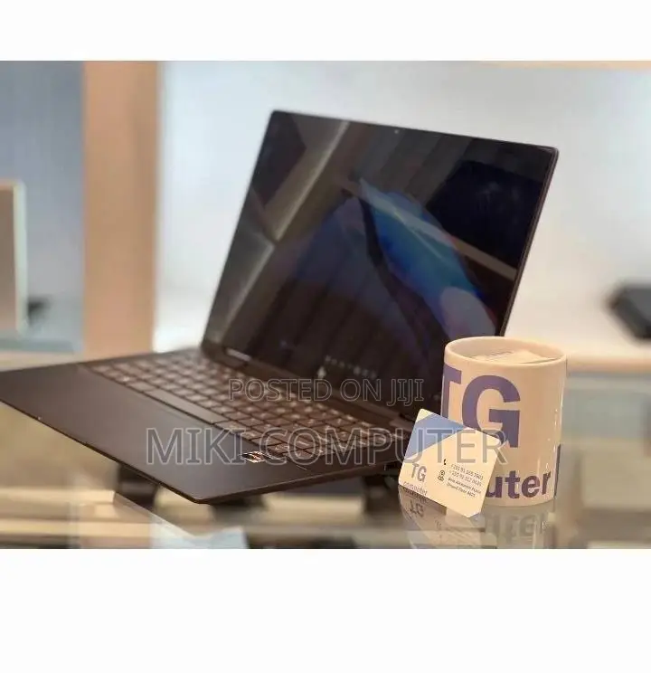 New Laptop HP Envy X360 16GB AMD Ryzen 5 SSD 512GB