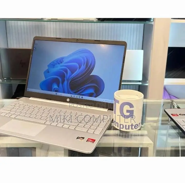 New Laptop HP Stream Notebook 16GB AMD Ryzen 7 SSD 512GB