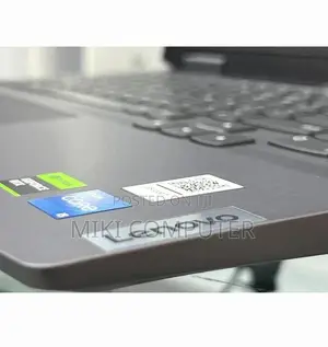 New Laptop Lenovo Ideapad 3 8GB Intel Core i5 SSD 1T