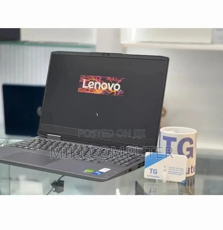 New Laptop Lenovo Ideapad 3 8GB Intel Core i5 SSD 1T