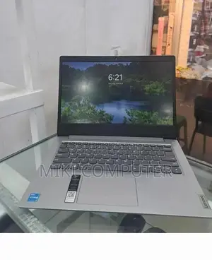 New Laptop Lenovo Ideapad 3 8GB Intel Core i3 SSD 256GB