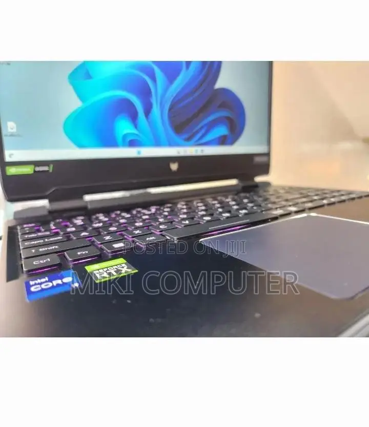 New Laptop Acer Predator Helios 300 16GB Intel Core i9 SSD 1T