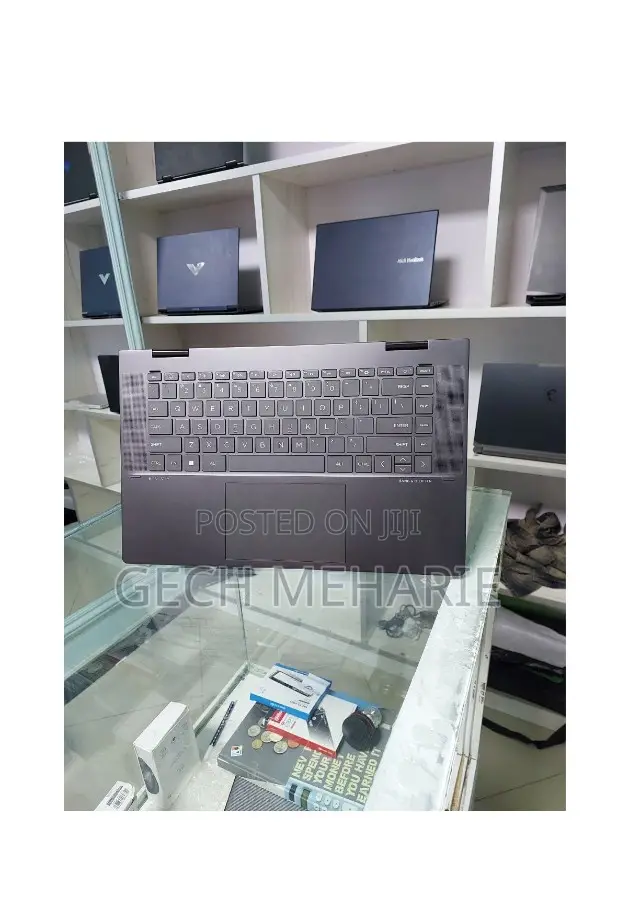New Laptop HP Envy X360 16GB AMD Ryzen 7 SSD 512GB