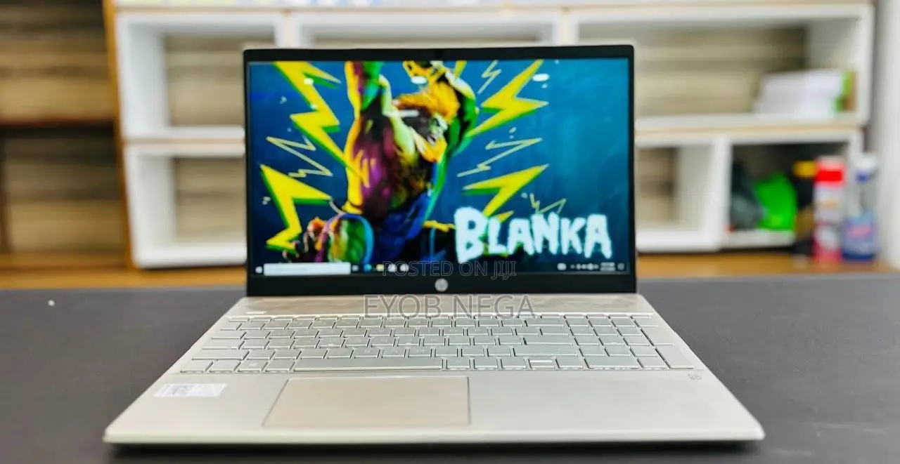 New Laptop HP Pavilion 15 8GB Intel Core I5 SSD 512GB