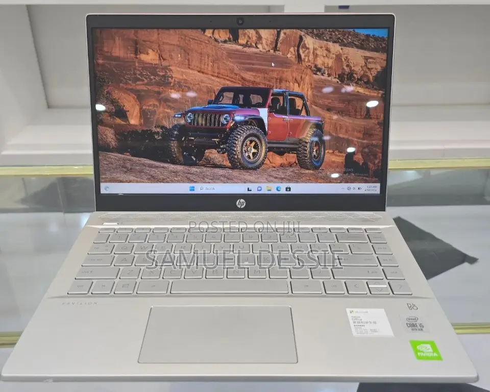 New Laptop HP Pavilion 15 8GB Intel Core I5 SSD 512GB