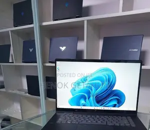 New Laptop HP Envy X360 16GB AMD Ryzen 7 SSD 512GB