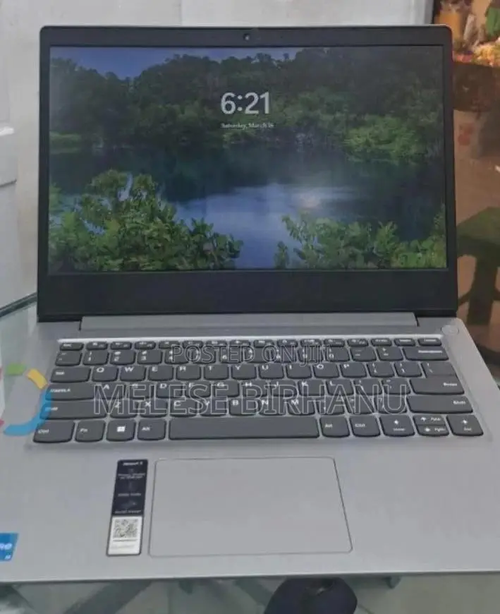 New Laptop Lenovo 8GB Intel Core i3 SSD 256GB