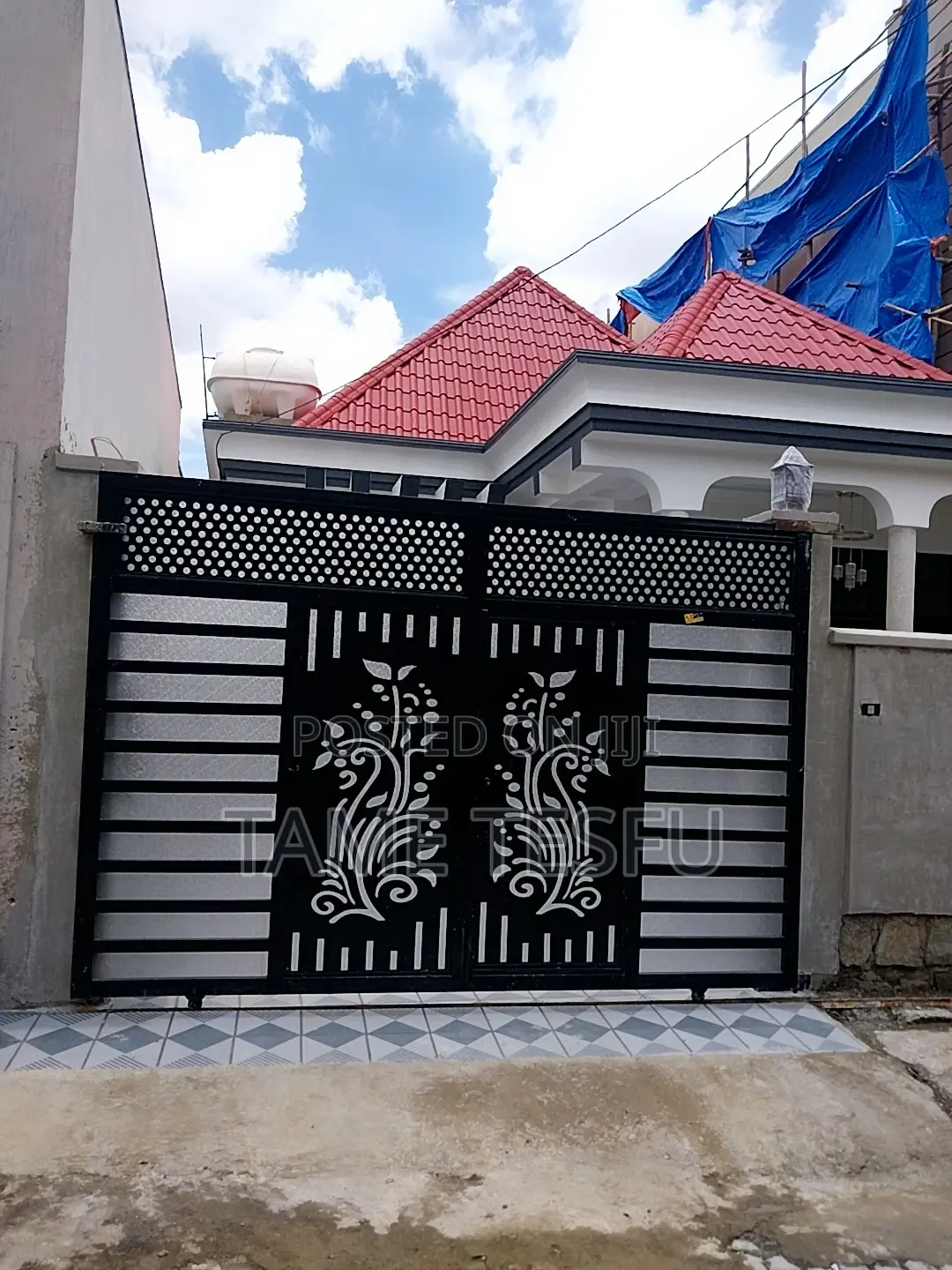 Furnished 3bdrm House in Wosene, Yeka for sale