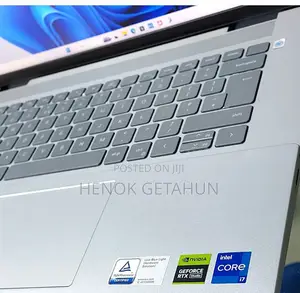 New Laptop Dell Inspiron 16 5620 16GB Intel Core I7 SSD 1T