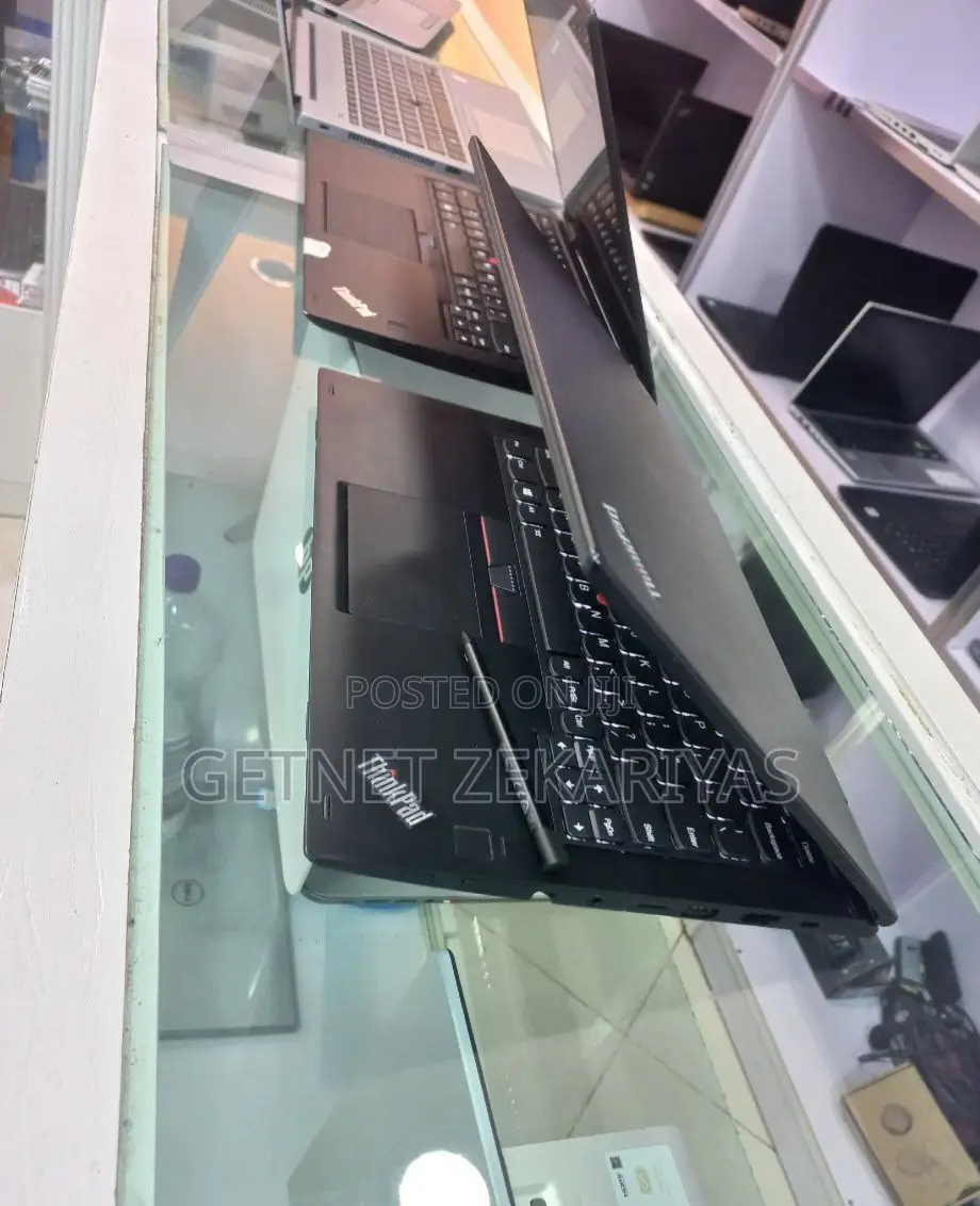 New Laptop Lenovo ThinkPad Yoga 8GB Intel Core I5 SSD 512GB