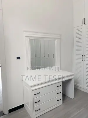 Furnished 6bdrm Villa in Bisrat Gabre'El, Bole for sale