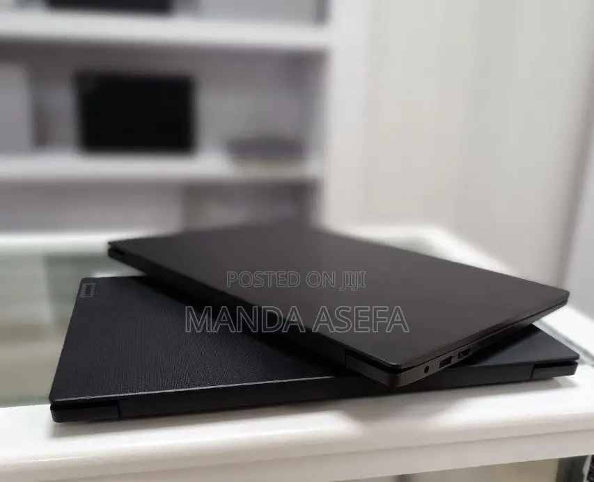 New Laptop Lenovo 8GB AMD Ryzen 3 SSD 256GB