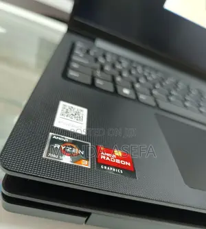 New Laptop Lenovo 8GB AMD Ryzen 3 SSD 256GB