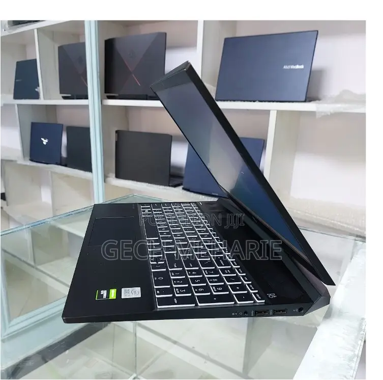 New Laptop HP Pavilion 15 16GB Intel Core I7 SSD 1T