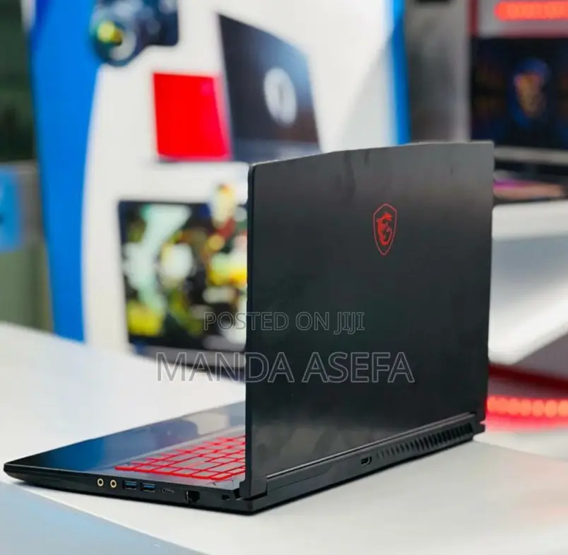 New Laptop MSI 8GB Intel Core I7 SSD 512GB