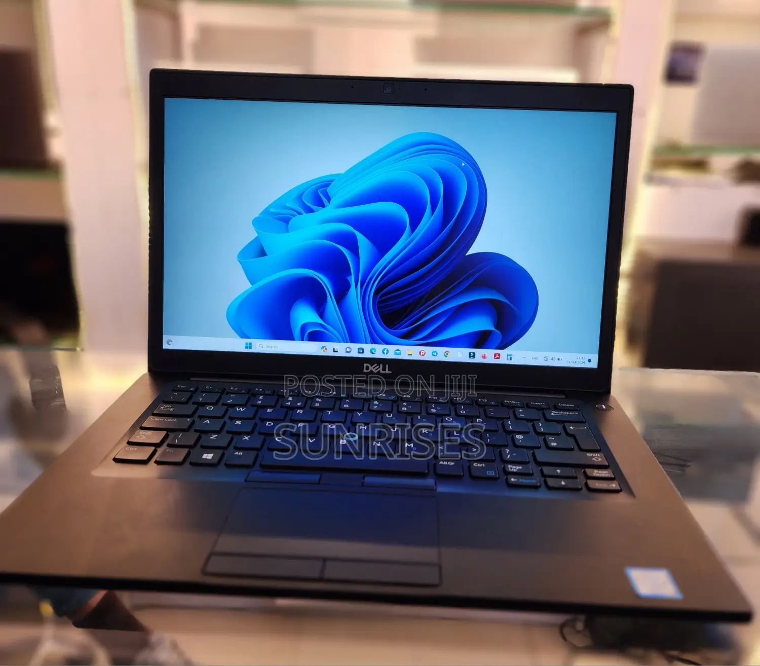 New Laptop Dell Latitude 5310 8GB Intel Core I5 SSD 512GB