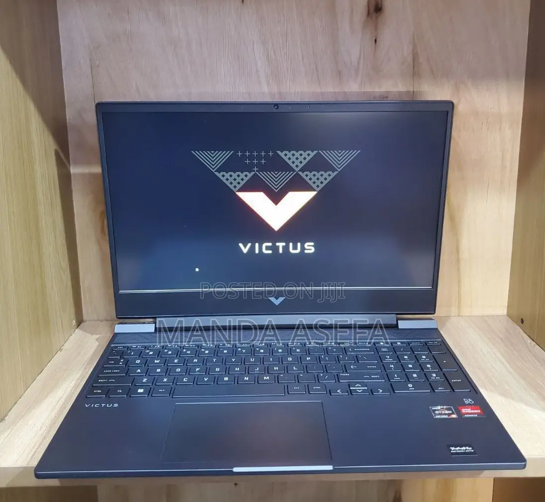 New Laptop HP Victus 15 16GB AMD Ryzen 5 SSD 512GB