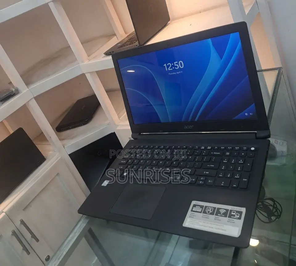 New Laptop Acer Aspire 5 8GB Intel Core I5 HDD 1T
