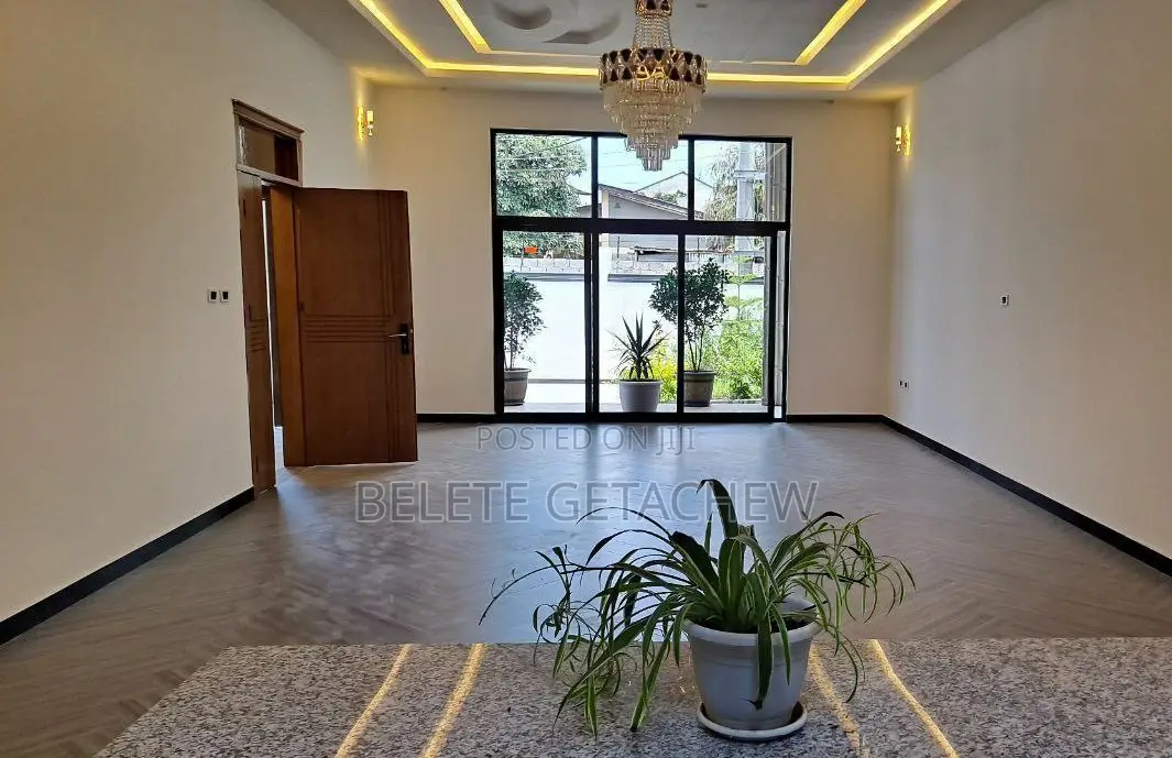 2bdrm Apartment in Ayat Square Luxury, Bole for sale