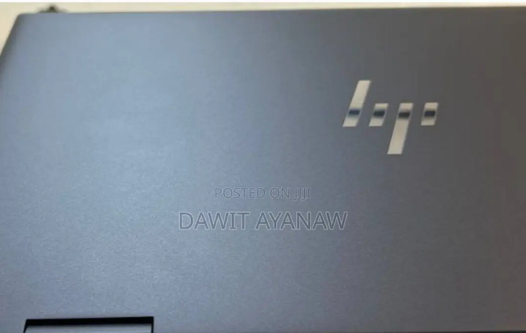 New Laptop HP 8GB AMD Ryzen 5 SSD 512GB