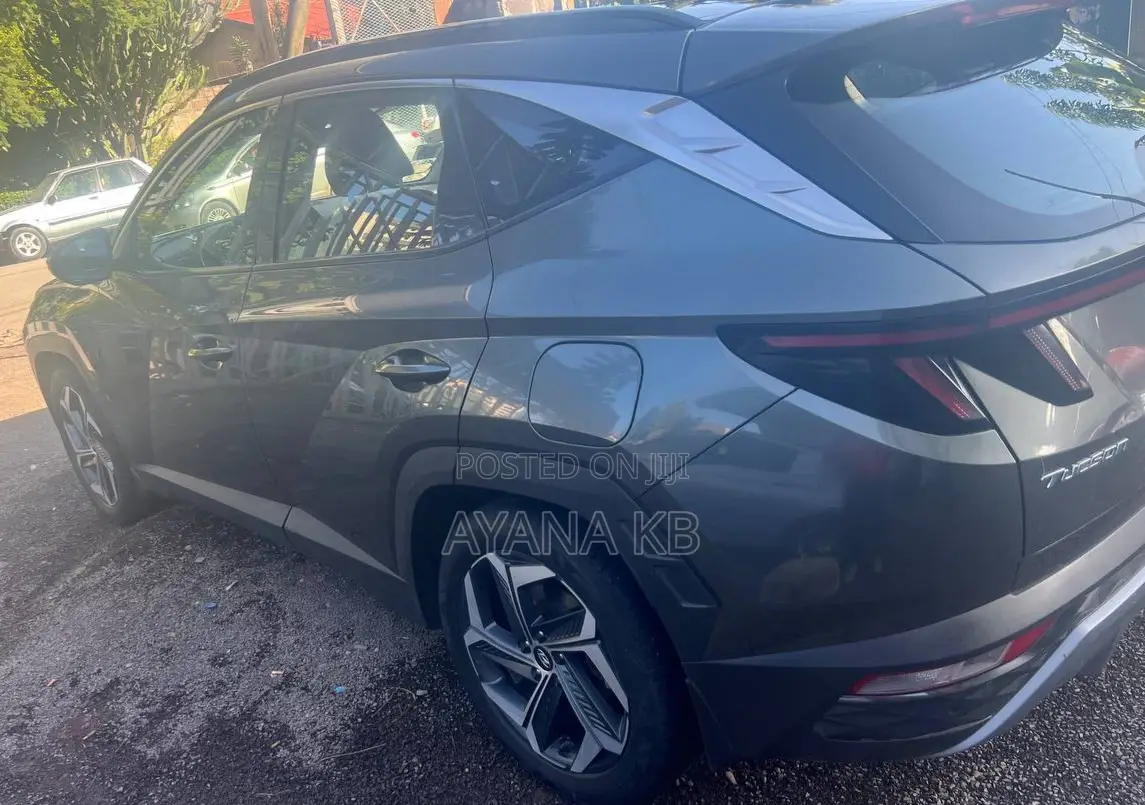 Hyundai Tucson 2022 Gray