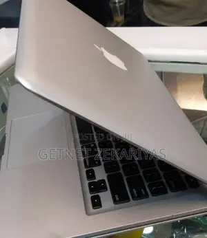 New Laptop Apple MacBook Pro 4GB Intel Core 2 Duo HDD 500GB