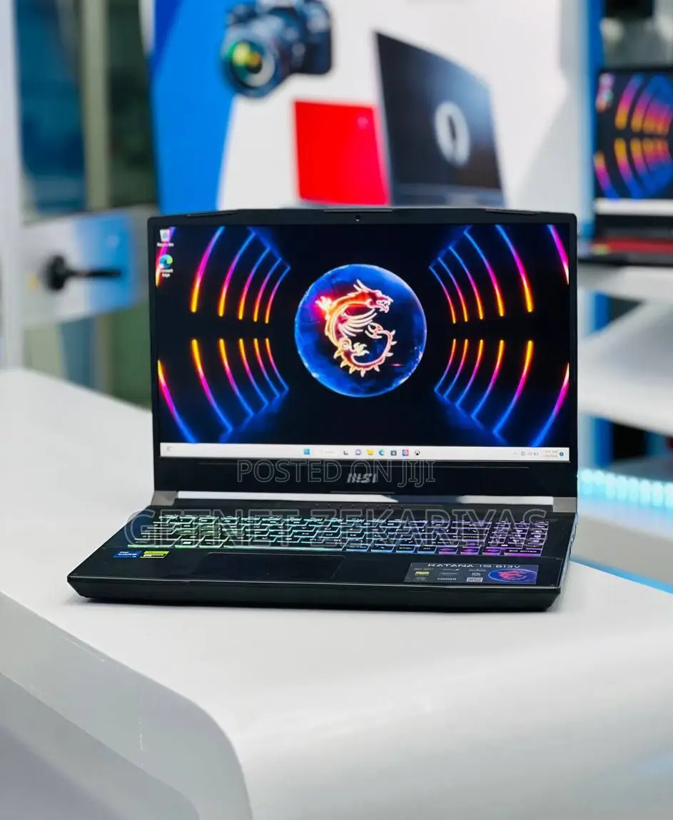 New Laptop MSI Katana 15 16GB Intel Core I7 SSD 512GB