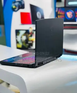 New Laptop MSI Katana 15 16GB Intel Core I7 SSD 512GB