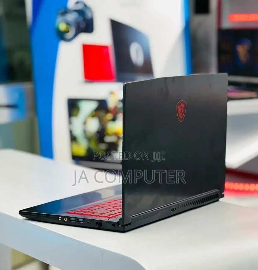 New Laptop MSI GF63 16GB Intel Core I7 SSD 512GB