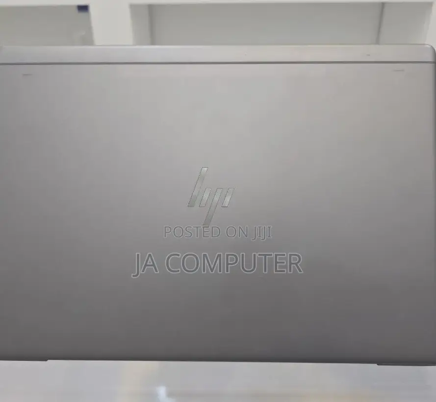 New Laptop HP ZBook Studio 16GB Intel Core I5 SSD 512GB
