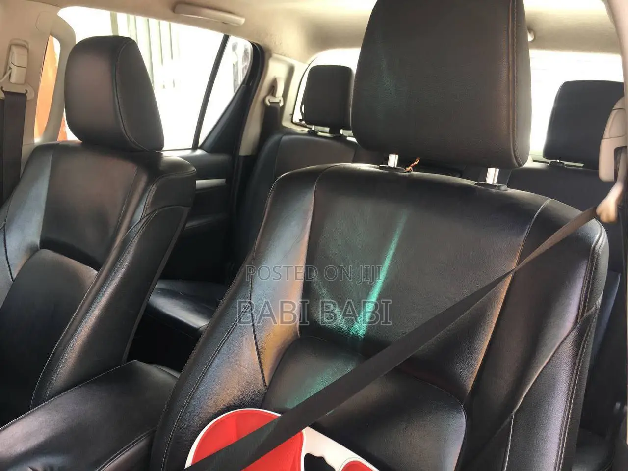 Toyota Hilux 2018 Gold