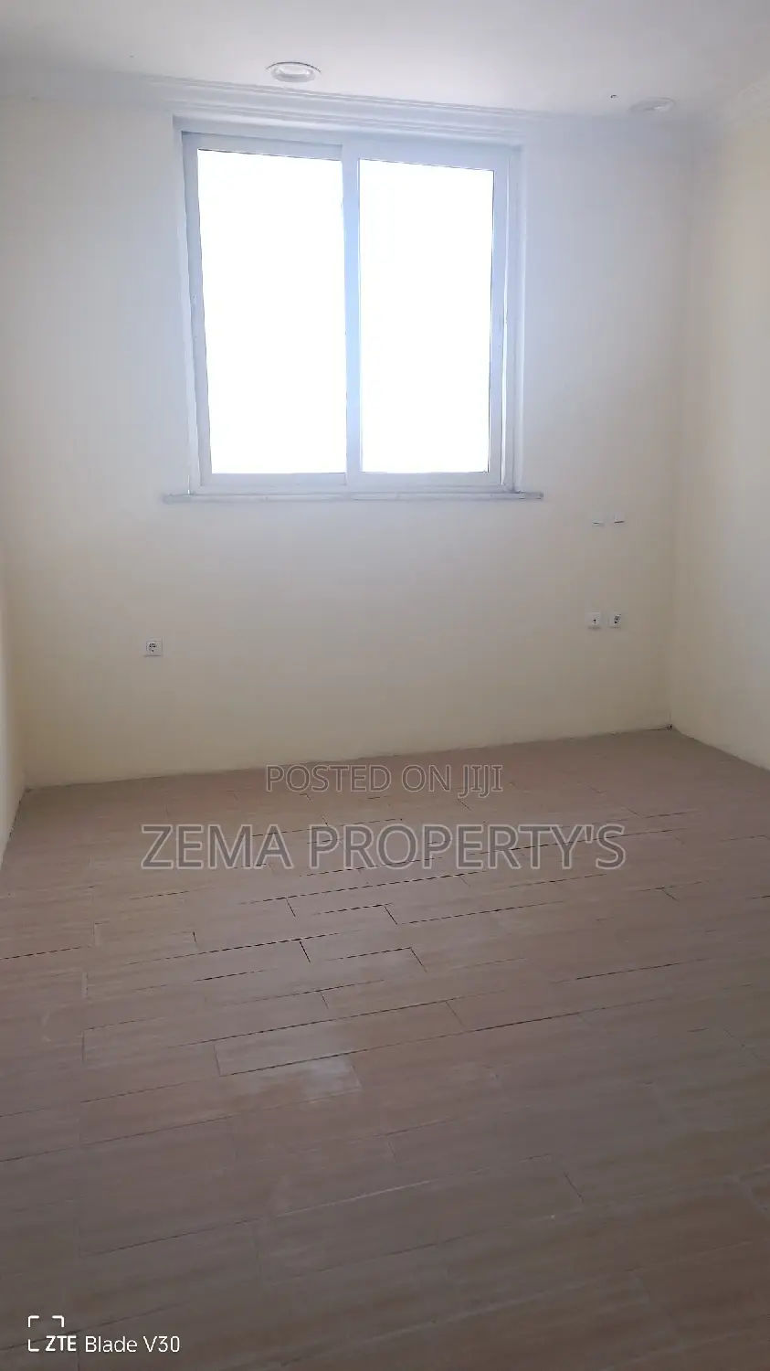 4bdrm Apartment in Zema, Bole for rent