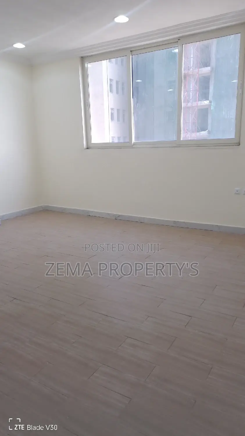 4bdrm Apartment in Zema, Bole for rent