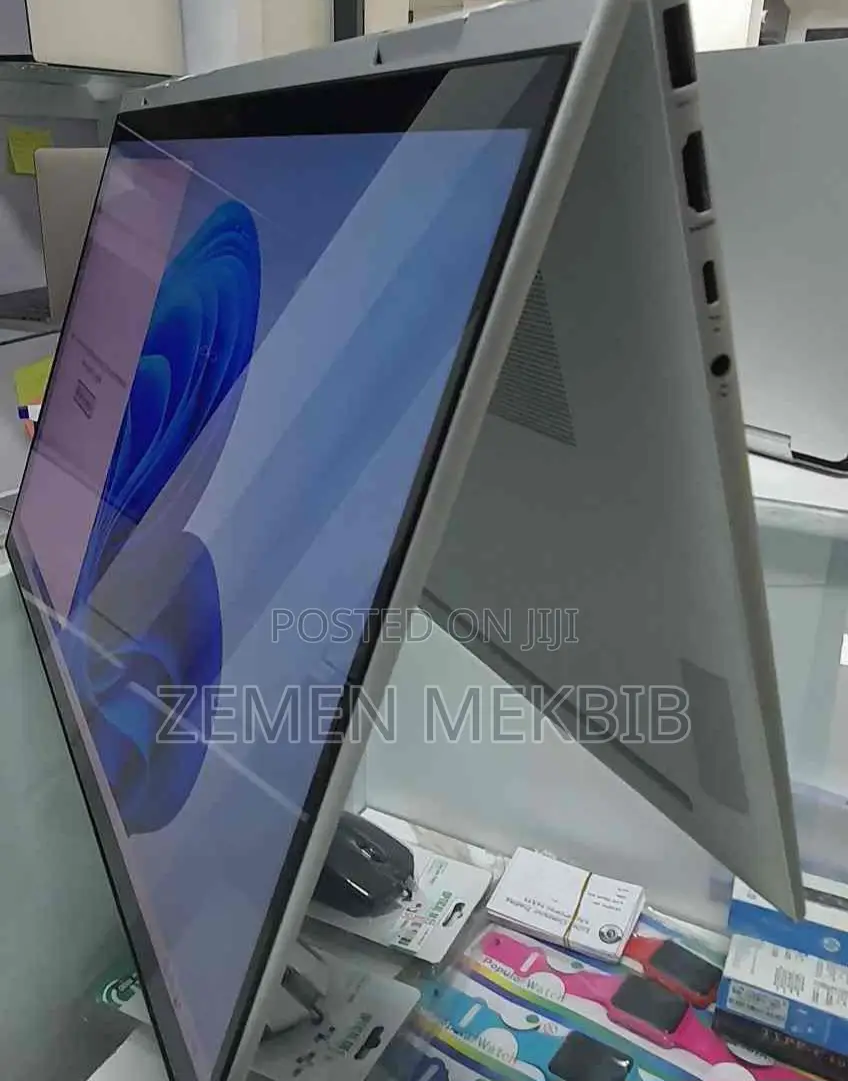 New Laptop HP Envy X360 16GB Intel Core I7 SSD 512GB