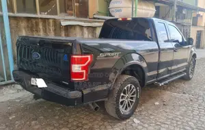 Ford F-150 2020 Blue