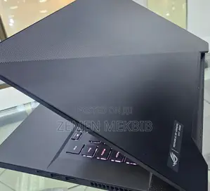 New Laptop Asus 16GB Intel Core I7 SSD 1T