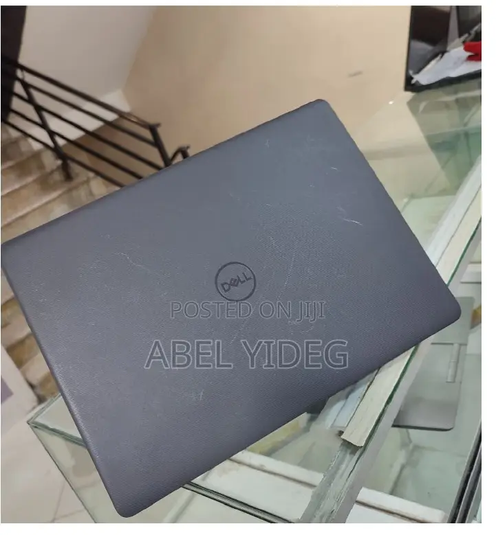 New Laptop Dell Vostro 14 3000 8GB Intel Core I5 SSD 256GB