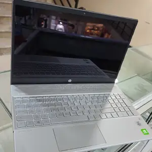 New Laptop HP Pavilion 15 8GB Intel Core I7 HDD 1T