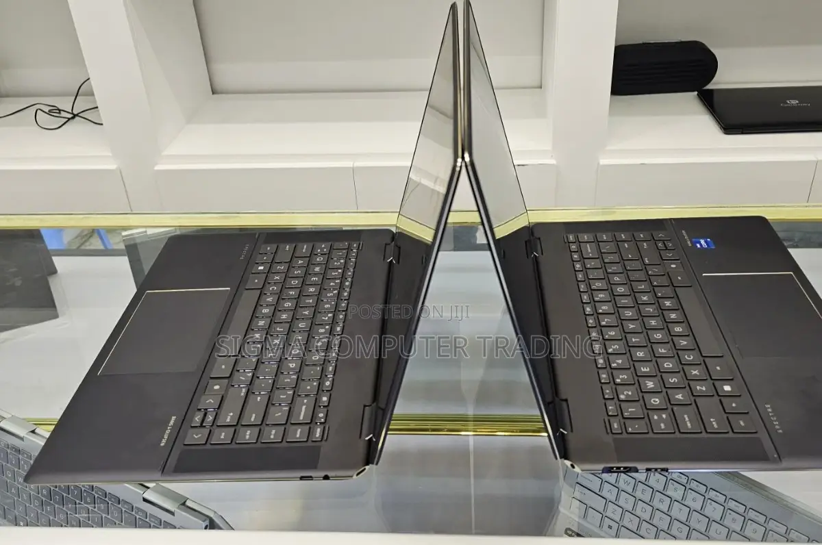 New Laptop HP Spectre 16GB Intel Core I7 SSD 512GB