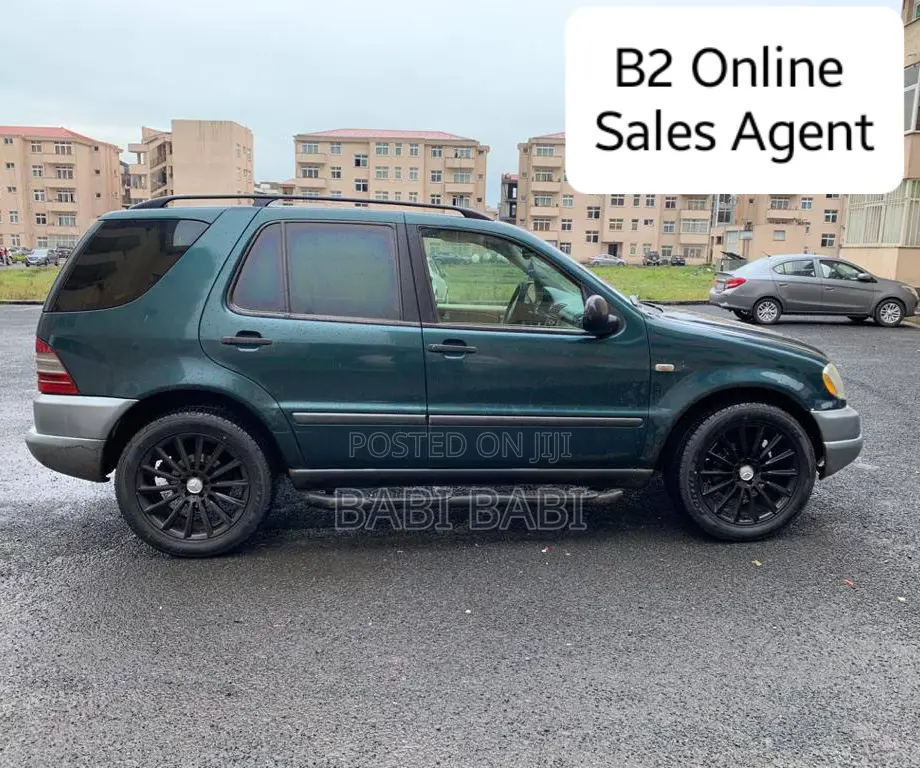 Mercedes-Benz M Class 2000 Green