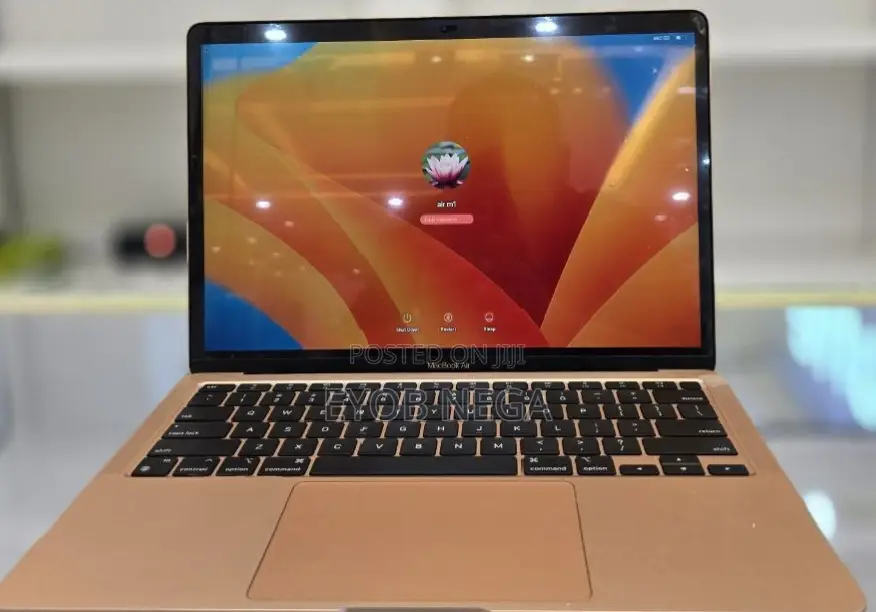 Laptop Apple MacBook Air 2020 M1 8GB Apple M1 SSD 256GB