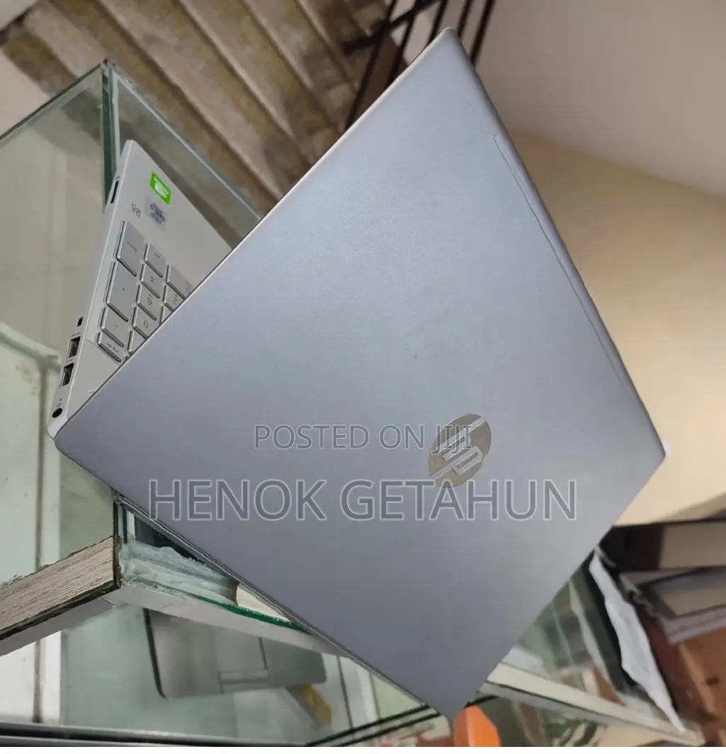 New Laptop HP Pavilion 15 8GB Intel Core I7 HDD 1T