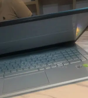New Laptop Airis 16GB Intel Core I5 SSD 512GB