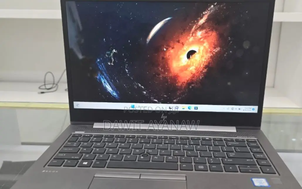 New Laptop HP ZBook Studio 16GB Intel Core I7 SSD 512GB