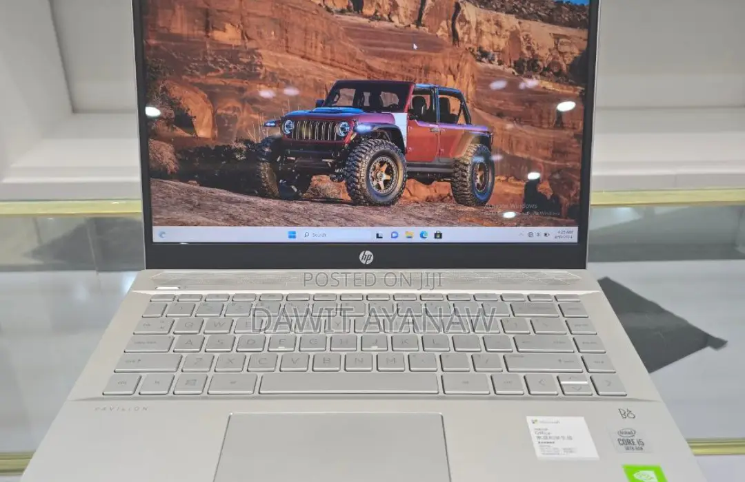 New Laptop HP Pavilion 14 8GB Intel Core I5 SSD 512GB