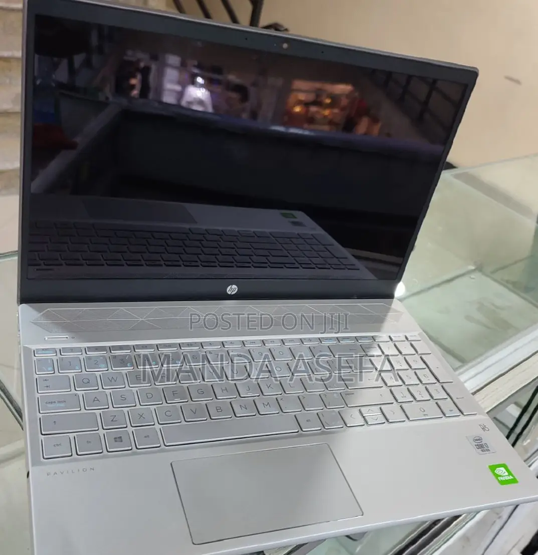 New Laptop HP Pavilion 15 8GB Intel Core I7 HDD 1T