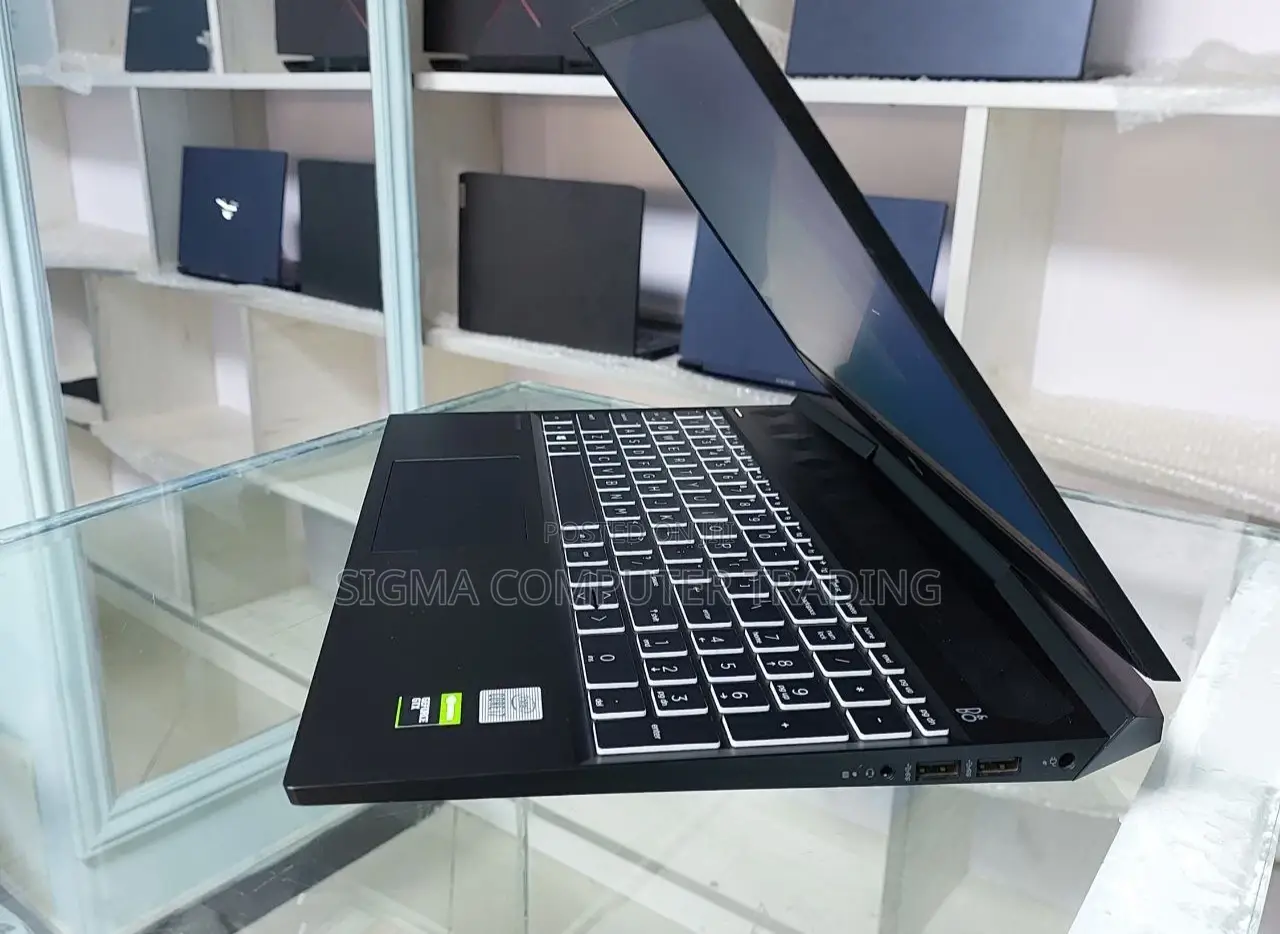 New Laptop HP Pavilion 15 16GB Intel Core I7 SSD 1T