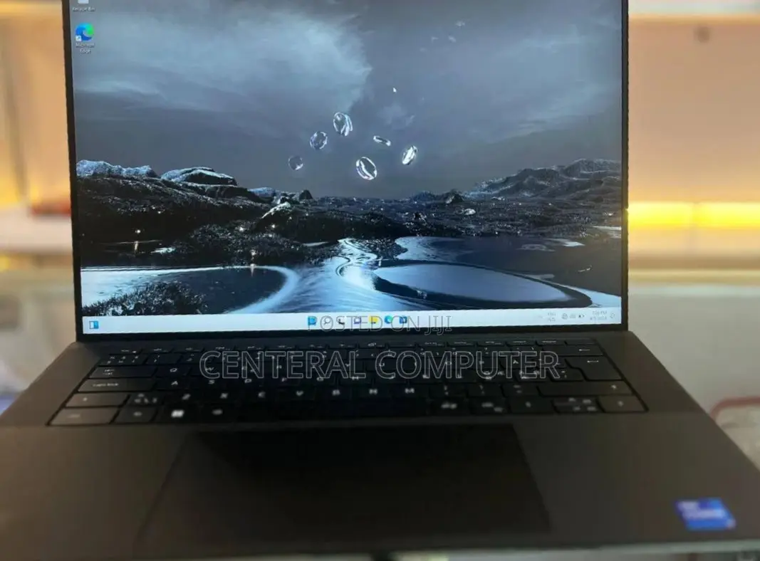 New Laptop Dell XPS 15 16GB Intel Core I7 SSD 512GB